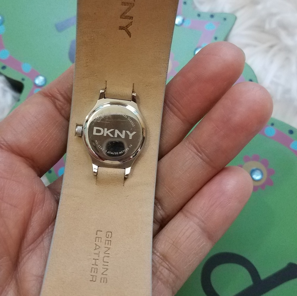 Dkny Watch - image 3
